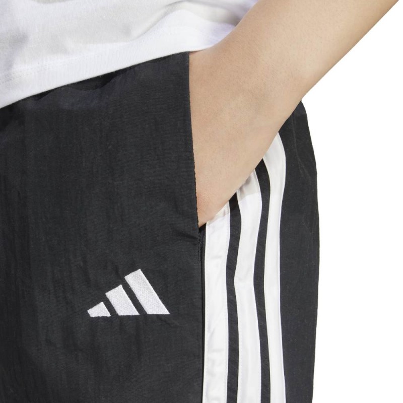 Adidas ESSENTIALS 3-STRIPES LIFESTYLE WOVEN SHORTS (JE1309)