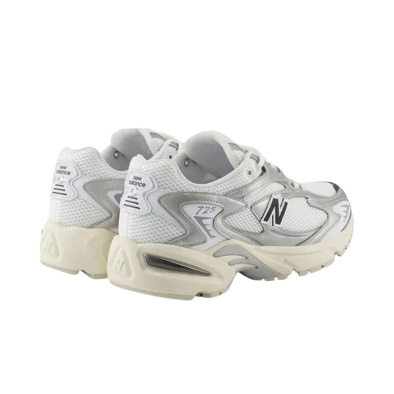 New Balance 725 (ML725CG)