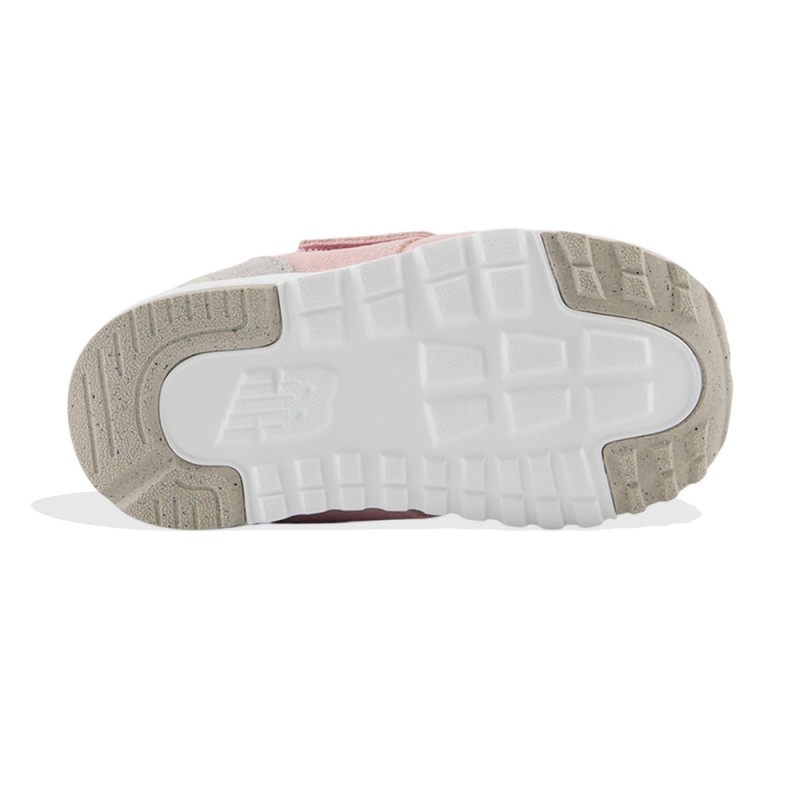 New Balance 574 (NW574BKM)