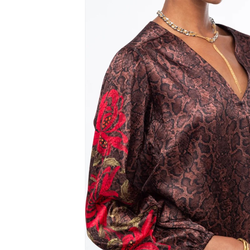 Peace and Chaos VENOMOUS TOP (W26215 TYPOS)